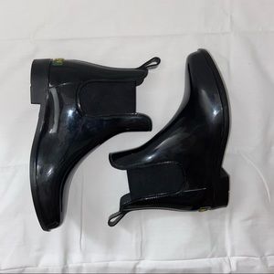 Size 7 black Lauren by Ralph Lauren Chelsea rain boot